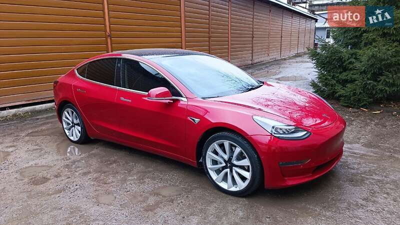 Tesla Model 3 2018 Tesla Model 3 2018