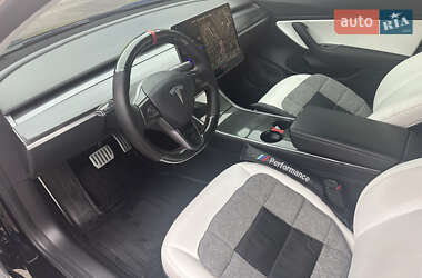 Седан Tesla Model 3 2019 в Кривом Роге