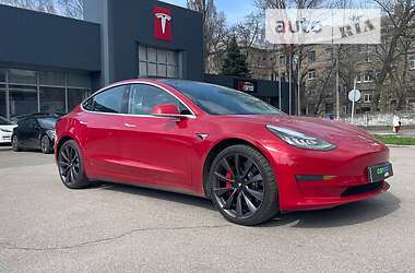 Tesla Model 3 2019 Tesla Model 3 2019