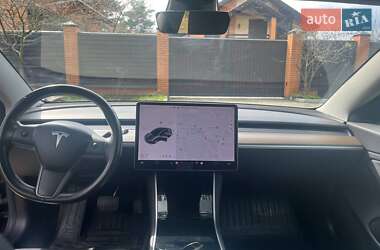 Седан Tesla Model 3 2018 в 