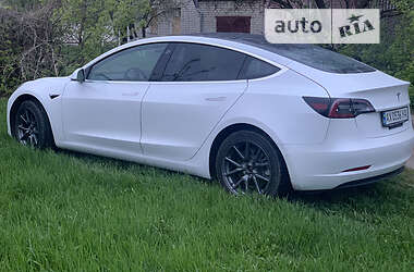 Седан Tesla Model 3 2020 в Харкові