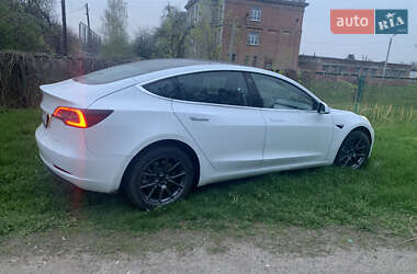 Седан Tesla Model 3 2020 в Харкові