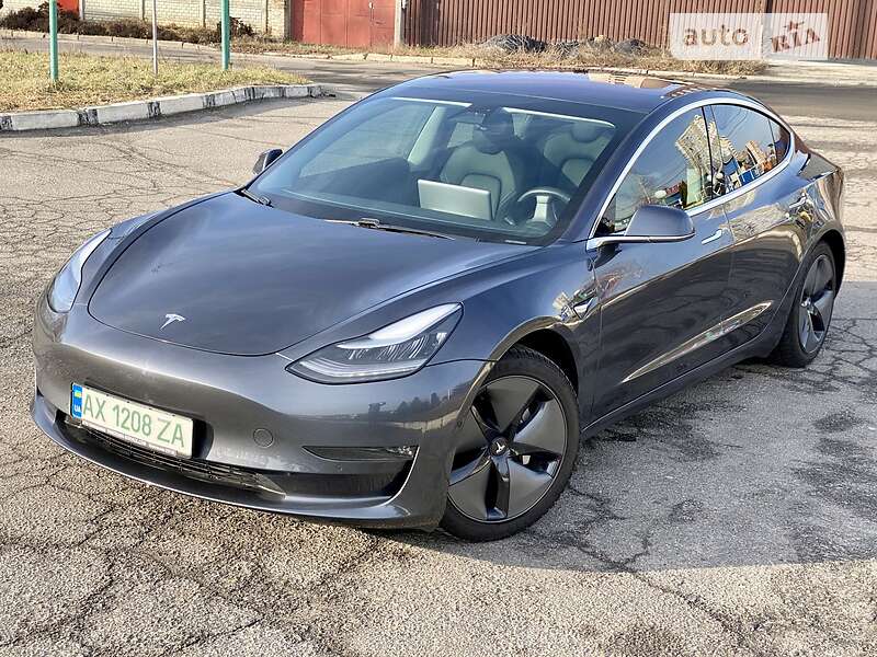 Tesla Model 3 2019 Tesla Model 3 2019
