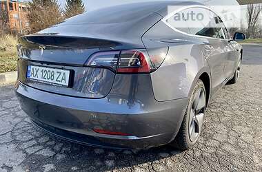 Седан Tesla Model 3 2019 в Харкові