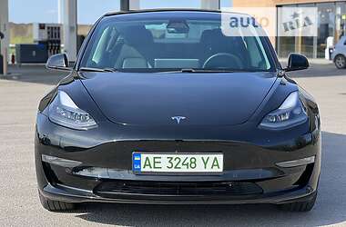 Седан Tesla Model 3 2020 в Днепре