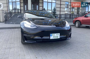 Седан Tesla Model 3 2019 в Шептицькому