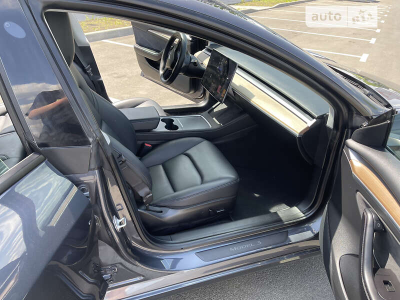Седан Tesla Model 3 2021 в Киеве фото 36 Седан Tesla Model 3 2021 в Киеве