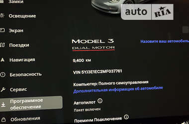 Седан Tesla Model 3 2021 в Умані