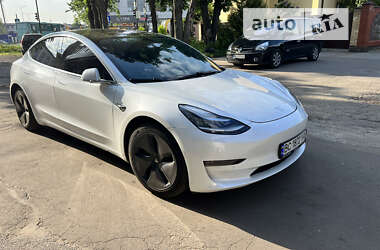 Tesla Model 3 2018