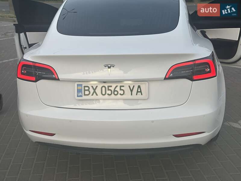 Седан Tesla Model 3 2020 в Шепетовке фото 4 Седан Tesla Model 3 2020 в Шепетовке