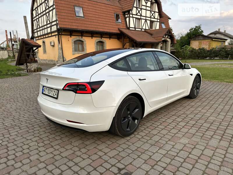 Седан Tesla Model 3 2021 в Калуше фото 9 Седан Tesla Model 3 2021 в Калуше