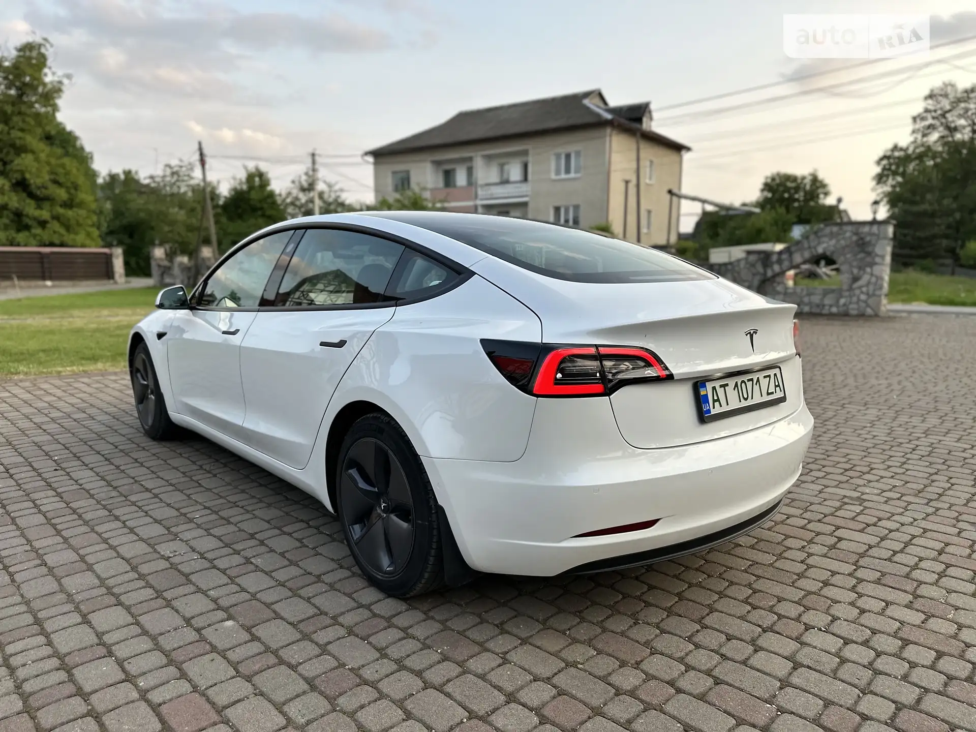 2021 Tesla Model 3 - мініатюра 13