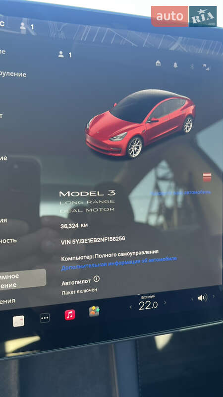 Седан Tesla Model 3 2022 в Днепре