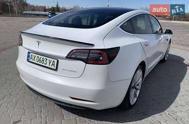 Седан Tesla Model 3 2019 в Харкові