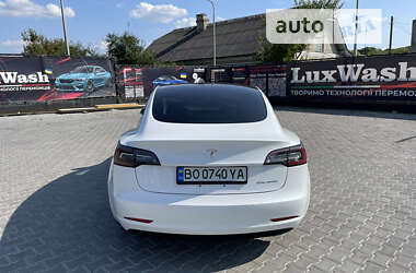 Седан Tesla Model 3 2018 в Теребовле