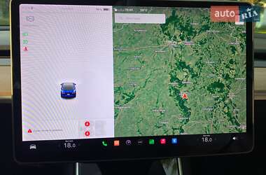 Седан Tesla Model 3 2018 в 