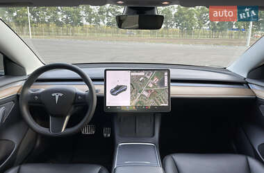 Седан Tesla Model 3 2021 в Днепре
