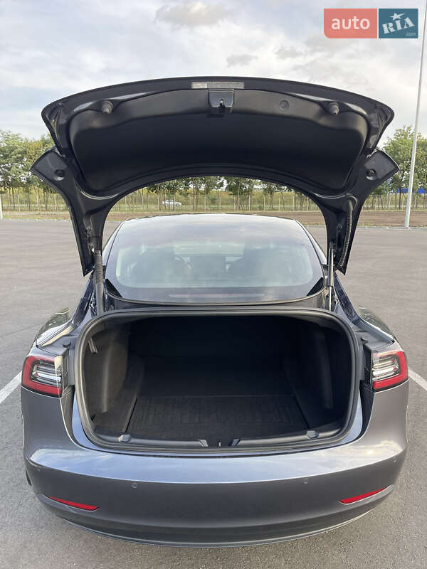Седан Tesla Model 3 2021 в Дніпрі фото 17 Седан Tesla Model 3 2021 в Дніпрі