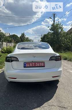 Седан Tesla Model 3 2020 в Харкові