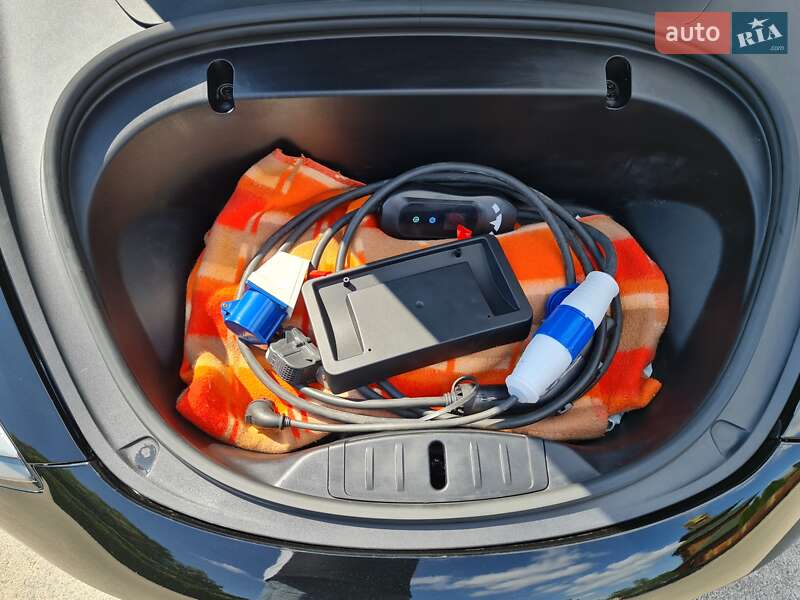 Седан Tesla Model 3 2019 в Днепре фото 18 Седан Tesla Model 3 2019 в Днепре