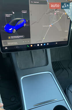 Седан Tesla Model 3 2021 в Теребовле