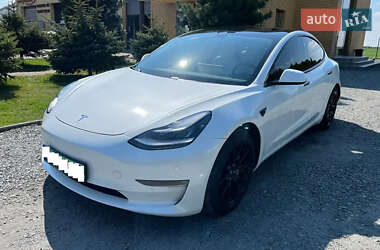 Tesla Model 3 2020 Tesla Model 3 2020