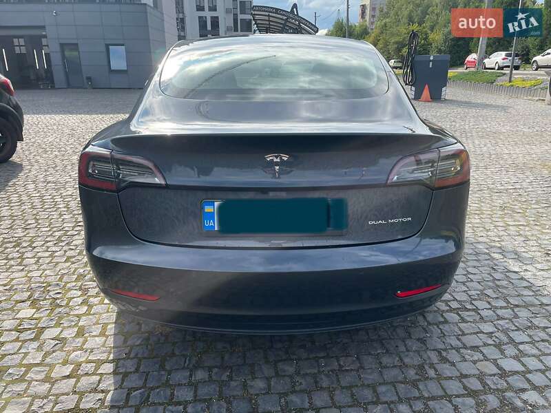 Седан Tesla Model 3 2020 в Львове фото 29 Седан Tesla Model 3 2020 в Львове
