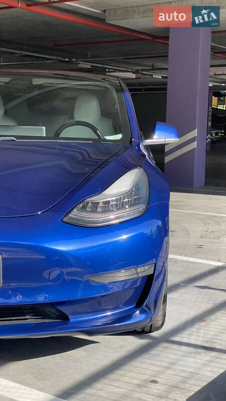 Седан Tesla Model 3 2018 в Києві фото 18 Седан Tesla Model 3 2018 в Києві