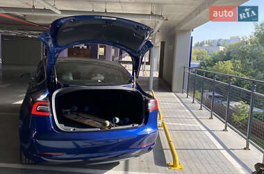 Седан Tesla Model 3 2018 в Києві фото 21 Седан Tesla Model 3 2018 в Києві