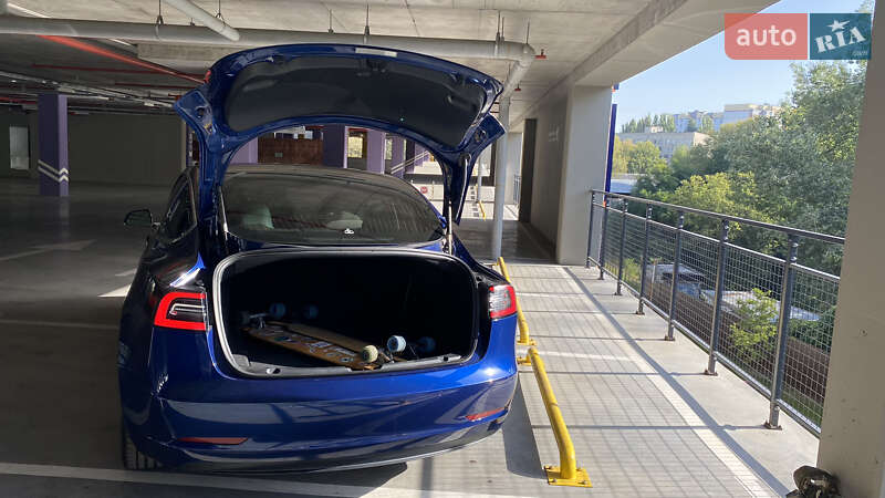 Седан Tesla Model 3 2018 в Києві фото 21 Седан Tesla Model 3 2018 в Києві