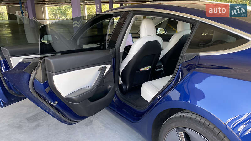 Седан Tesla Model 3 2018 в Києві фото 25 Седан Tesla Model 3 2018 в Києві