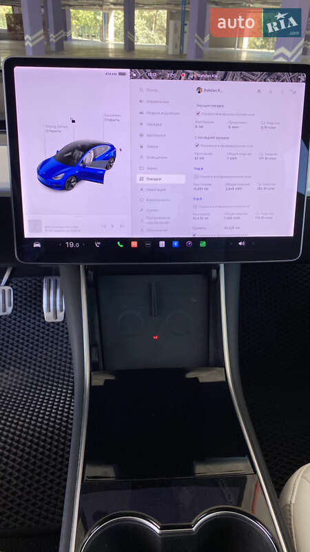 Седан Tesla Model 3 2018 в Києві фото 35 Седан Tesla Model 3 2018 в Києві