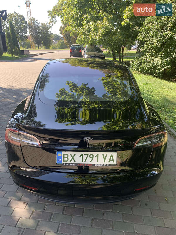 Седан Tesla Model 3 2018 в Хмельницькому
