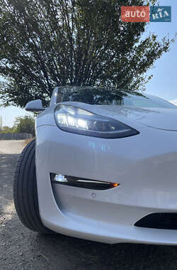 Седан Tesla Model 3 2019 в Одессе