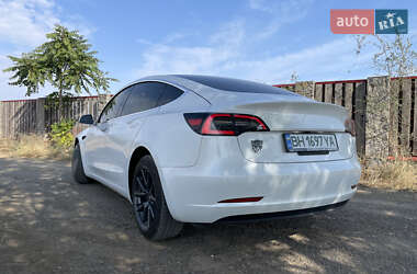 Седан Tesla Model 3 2019 в Одессе