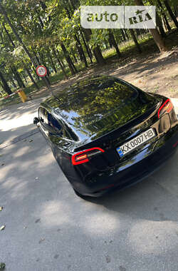 Седан Tesla Model 3 2018 в Харькове