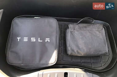 Седан Tesla Model 3 2022 в Харькове