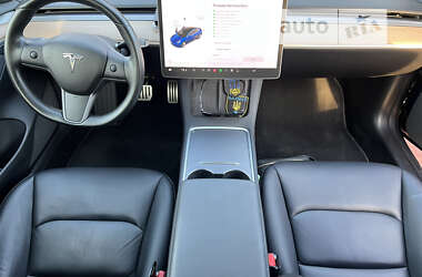 Седан Tesla Model 3 2018 в 