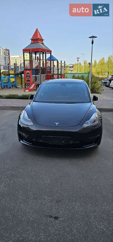 Седан Tesla Model 3 2022 в Києві фото Седан Tesla Model 3 2022 в Києві