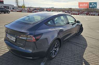 Седан Tesla Model 3 2022 в Виннице
