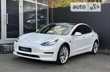 Седан Tesla Model 3 2019 в Києві