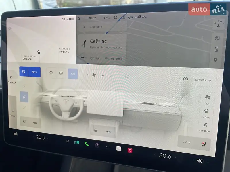 Седан Tesla Model 3 2021 в 
