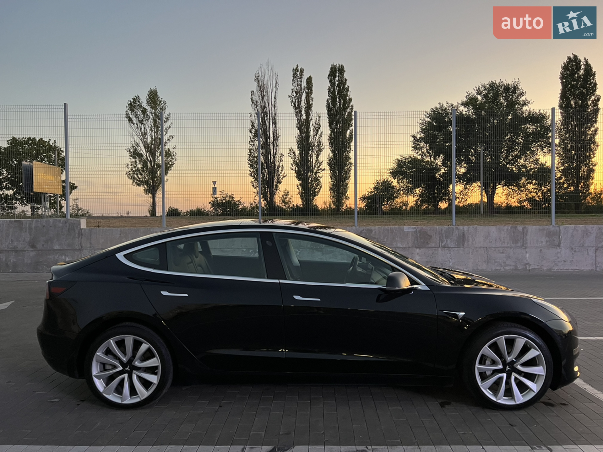 2018 Tesla Model 3 - мініатюра 16
