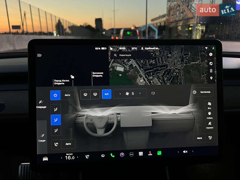 Седан Tesla Model 3 2018 в Первомайске