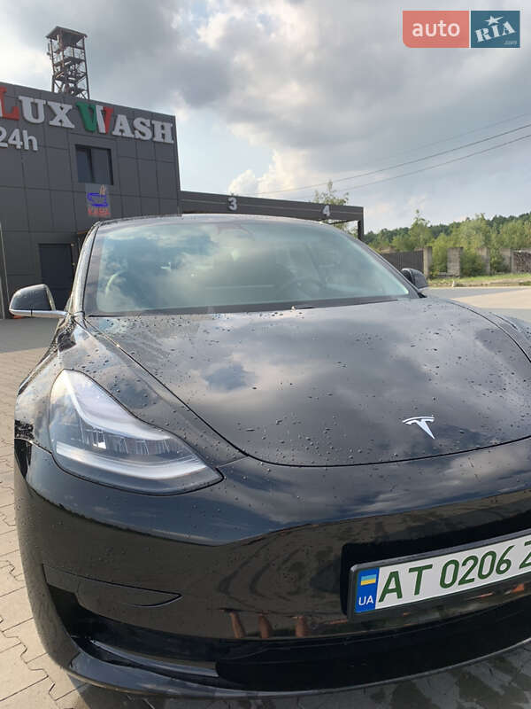 Седан Tesla Model 3 2019 в Калуші фото 5 Седан Tesla Model 3 2019 в Калуші