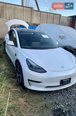 Седан Tesla Model 3 2021 в Львове