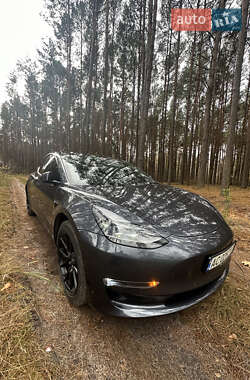 Седан Tesla Model 3 2022 в Любомле