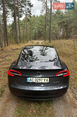 Седан Tesla Model 3 2022 в Любомле