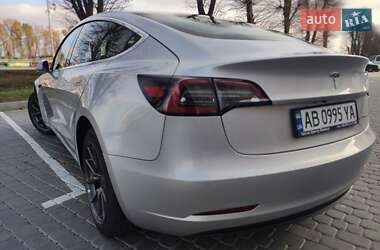 Седан Tesla Model 3 2018 в 
