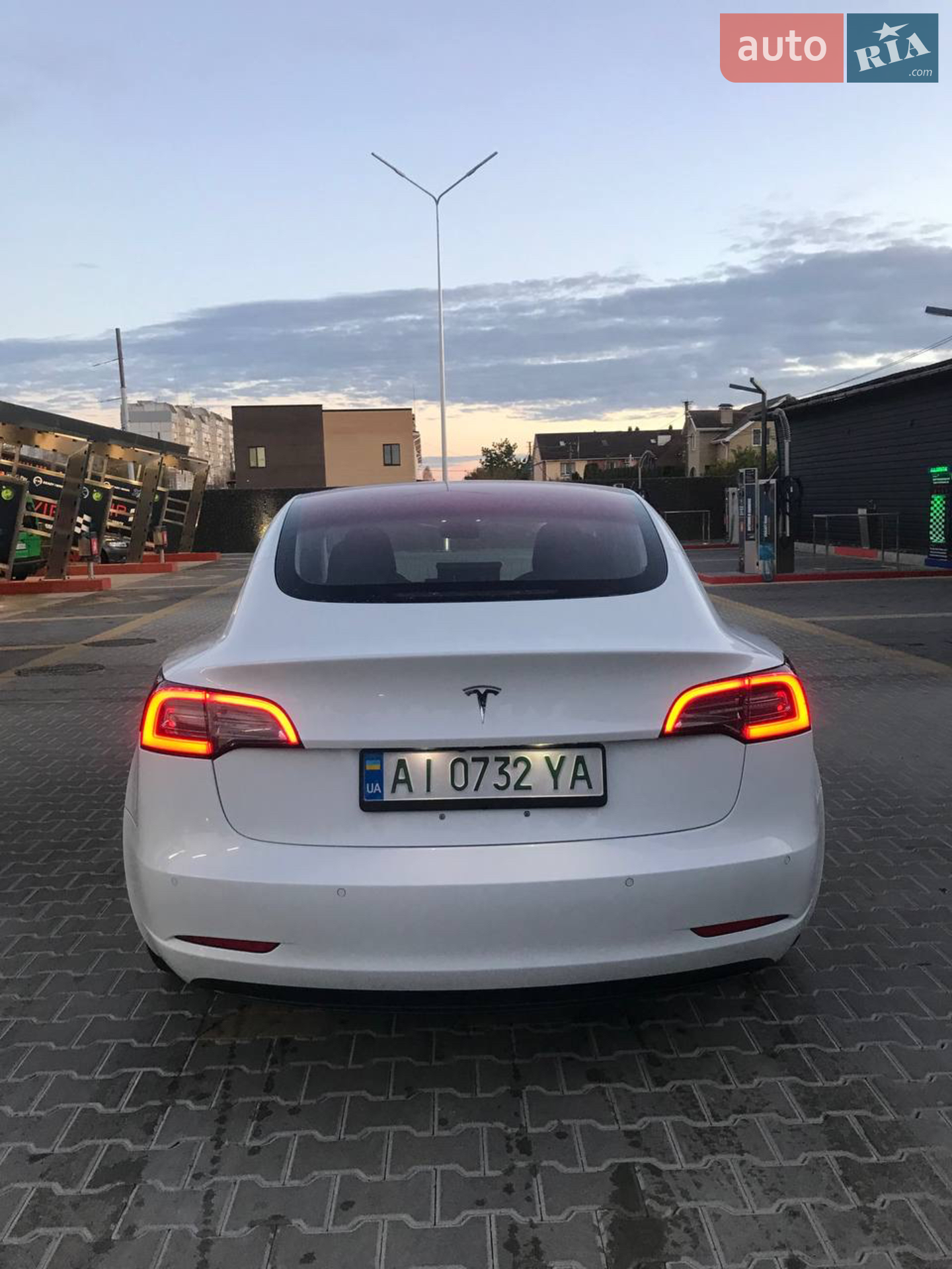 2018 Tesla Model 3 - мініатюра 9